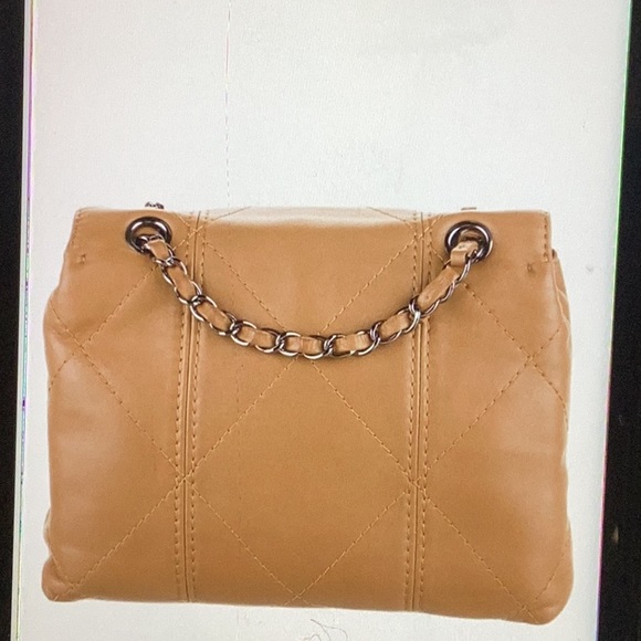 Authentic Lambskin Chanel bag - Picture 3 of 12